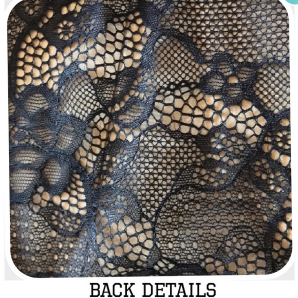 Romeo & Juliet Sleeveless Lace Bib Front Top - Picture 11 of 12